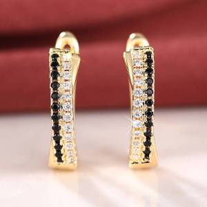 Huitan Elegant Wome Hoop Earrings with Shiny White/Black CZ Trendy Party Gold Color Accessories Luxury Wedding Jewelry for Lady