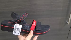 Sandal Gunung Wanita - Carvil Hinata