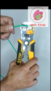 Kìm tuốt dây điện tự động INGCO HWSP102429 Phát hiện điện áp không tiếp xúc cắt và uốn