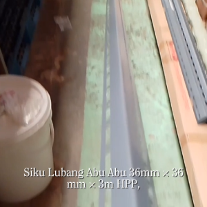 Siku Lubang HPP Abu-abu (1.4mm) Rak Siku Lubang Abu-abu