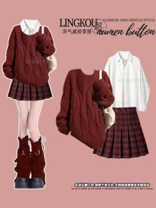 ชุดแฟชั่นฤดูใบไม้ร่วง/ฤดูหนาวสไตล์เกาหลีไซส์ใหญ่ กระโปรงสั้นลายสก็อตเอวสูงสีแดง เสื้อสเวตเตอร์คริสต์มาส เสื้อชั้นในสำหรับผู้หญิง ชุดสามชิ้น