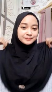 Jilbab Bergo Hamidah Malay NON PET (L) | Khimar Daisy Instan Bergo Malay Jersey (L)