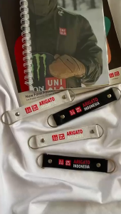 Keychain Uniqlo / Gantungan Kunci Uniqlo
