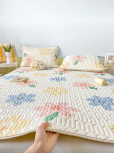 JoynCleon | Natural Latex Cooling Mattress Pad Set Summer Machine Washable
