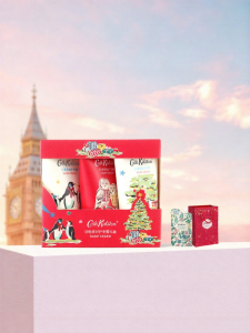 Cath Kidston | Bộ Kem Dưỡng Tay Hương Dâu Tây và Gỗ Đàn 3pcs Hộp Quà Giới Hạn Christmas