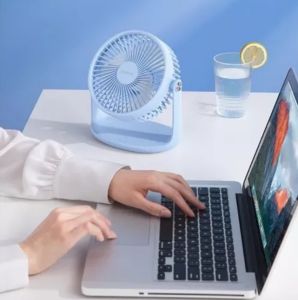 Yoobao F2-Pro Desktop Mini Fan 130° Adjustable Strong Wind High Capacity 10000mAh Multi Function