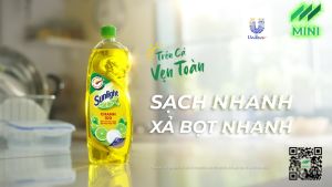 Nước rửa chén Sunlight Chanh 100 đánh bay dầu mỡ cứng đầu chai 750g/400g