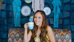 ZEN x WULAN GURITNO Piring Makan Keramik Blissful Splash 27cm 2pcs+Box