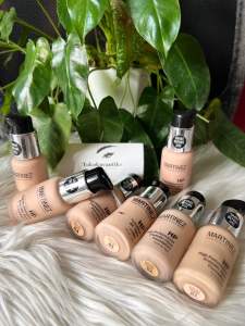 Martinez HP Dramatic Glow Foundation Original