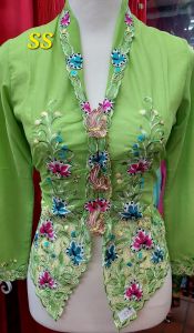 Kebaya Sulam Nyonya Embroidery Traditional Hand Made(SS)