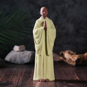 Tượng Tăng Nhân Bái Phật (Cuối Đầu)-Tượng Tu Sĩ Thành Tâm Hướng Phật Giả Gốm Bằng Nhựa Composite