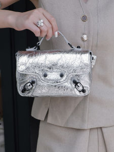 MEIFEI | Oil Wax Leather Crossbody Bag Handbag