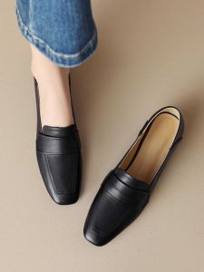 รองเท้าส้นแบนหนังวัวชั้นบน ทรงหัวเหลี่ยม รองเท้าสวมแบบสวมสบายสำหรับผู้หญิง ฤดูใบไม้ผลิและฤดูใบไม้ร่วง รองเท้าหัวเหลี่ยมแบบสวมสบาย