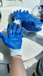 จัดส่งรวดเร็ว 12คู่ ถุงมือเคลือบยางsafety กันน้ำมัน สารเคมี ถุงมือนิรภัยแรงงาน แบบยกโหล