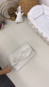 Multifunctional Inflatables folding baby bathtub Cute Foldable Infant Bathtub Bathing Stool Portable Baby Inflatable Bath
