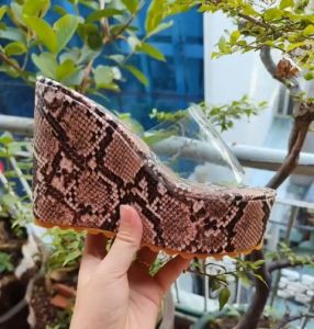 Dép xuồng quai ngang trong mềm cao 12cm đúp trước cao 5cm thích hợp đi chơi đi tiệc dép cá tính họa tiết da rắn