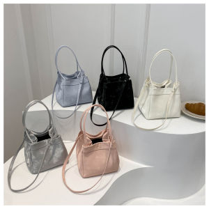 Trendy Commuter Womens Bucket Bag Slant Crossbody Single Shoulder Handbag Fashionable New 2025 Handbag Leather Goods
