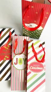 Pinky Bee Kantong Kertas / Paper Bag Natal Botol Wine Joy 35x12x10cm 70200100