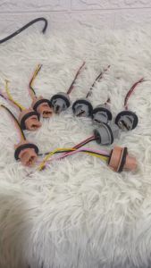 COMBO 10 đui bóng đèn T20 đui bóng đèn xi nhan và đèn phanh. Đui bóng đèn 1tim- 2tim