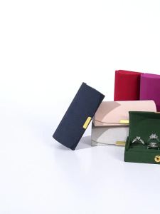 Exquisite and Portable Mini Jewelry Storage Box For Womens Business Trips Anti-oxidation Light Luxury Velvetring Jewelry Box