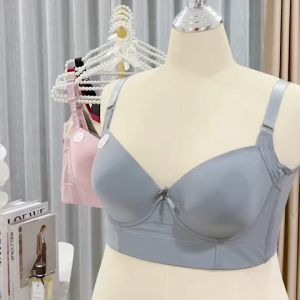 Angel Bra รุ่น 13926 เสื้อในสายอวบเก็บข้าง สีขาว คัพ D ยังมีโครง เต็มเต้า 6 ตะขอ สำหรับสาว