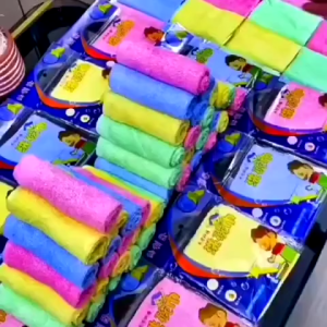 TITIK TIGA  Kain Lap Ajaib Anti Minyak 26 x 26 Cm – Kain Lap Pembersih Minyak Lap Pembersih Noda Lap Dapur Kain Lap Ajaib Pembersih Minyak Kain Lap Piring Gelas Serbaguna Kain Pembersih Noda Minyak Dapur Kain Lap Minimalis Praktis