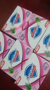 (Set of 6 soap 135g) Cetaphil baby safeguard floral pink with aloe soap 135g