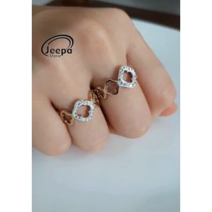 Cincin Titanium Motif Bunga Fashion Wanita Model Elegan Modis Tahan Lama Anti Luntur