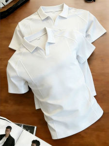 Boxy Cut Seagull Collar Clean Fit Polo T-Shirt