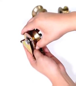 ลูกล้อประตูบานเลื่อน ล้อประตูเลื่อน รูปตัวV U ร่องล้อ ทนทาน สําหรับประตูบานเลื่อน รอกล้อเลื่อน ล้อแบริ่ง