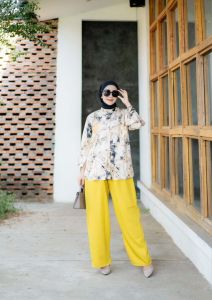 ONESET|SETELAN WANITA TERBARU|ONESET MARBLE|SETELAN WANITA KEKINIAN|SET WANITA|BAJU SANTAI WANITA|SETELAN WANITA CELANA PANJANG|BATIK PUTRI NURMA