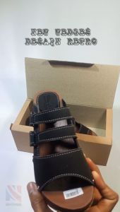 Sandal wanita terbaru 2024 - sandal lebaran idul fitri - sandal wanita warna hitam - wedges sandal