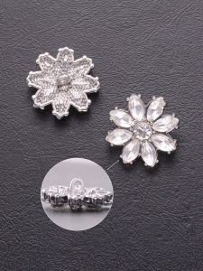 5pcs/Pack Exquisite Shiny Rhinestone Button For Coats Shirts Suits Outerwear Flower Decorative DIY Sewing Craft Accessories