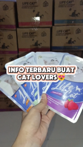 LIFE CAT Pouch 85gr isi 12 Pcs / Makanan Kucing Basah / 1/2 Dus