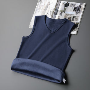 Short Sleeve T-Shirt Mens Fashion Wear V Neck Solid Color Coat Fleece-lined Thickened Inner Bottoming Shirt Autumn and Winter Heattech Half Sleeve