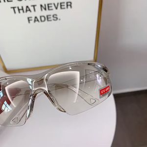 Kacamata Hitam & Pelindung Angin: Pilihan Vintage Retro & Fashion Import