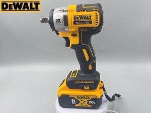 【สินค้าใหม่ออกสู่ตลาด】DEWALT DCF880 Brushless 205N.m ประแจไฟฟ้าไร้สายประแจผลกระทบมัลติฟังก์ชั่แบบพกพาไฟฟ้าเครื่องมือสําหรับแบตเตอรี่ 20V ยางที่ถอดออกได้แรงบิดสูงความเร็วสูงที่มีประสิทธิภาพ Disassembly เครื่องมือ