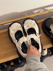 Butterfly Knot Mary Jane Shoes Small Leather Thick Heel Womens Summer French Vintage Beautiful Match Socks 2024 New Fashion