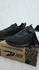 Sepatu Sport Tali Putar Ringan Paling Termurah / Sepatu JBS 101 Sport Sneakers / Sepatu Olahraga Running Ringan Sneakers Sporty Bahan Sintetis Sepatu Olahraga Harga Terjangkau - Lazada