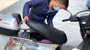 Motorcycle Seat Cover Waterproof Dustproof Rainproof Breathable 3D Mesh Cushion For Electric Scooter