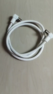 สายอากาศทีวี สายทีวีคอนโด พร้อมใช้งาน