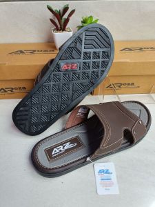 PROMO SANDAL PRIA TERBARU //SANDAL SELOP KASUAL // SANDAL KEKINIAN NYAMAN DAN AWET ./ SENDAL ARZ-FFslippers