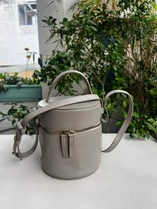 Túi 2hand đeo chéo dáng cà mèn của Nhật -T284