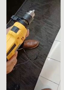 Krisbow Impact Drill Bor Listrik 13mm 550 Watt IRIDZ13
