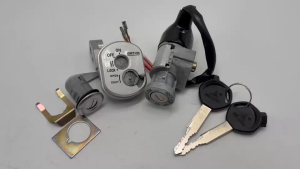 สวิทย์กุญแจชุดใหญ่ WAVE125R สินค้าคุณภาพดีส่งตรงจากโรงงาน สินค้าเกดรดี พร้อมส่ง พร้อมส่ง