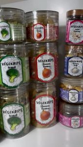 Keripik Bawang Merah 25 Gr Aluminium Foil VEGEKRIPS