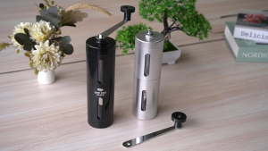 ORI One Two Cups Alat Penggiling Kopi Manual Coffee Grinder Adjustable 60g - RH200