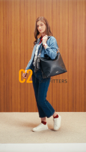 C2 Liora Black 2-in-1 Hobo Shoulder Bag - Tas Hobo 2-in-1 Wanita