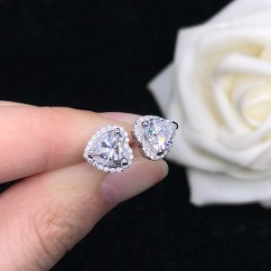 Certified 0.5/1 Ct D Color VVS1 Heart Shape Moissanite Stud Earrings Luxury Quality 14K White Gold Female Jewelry 035