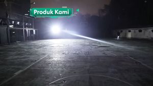 Lampu tenaga surya outdoor lampu sorot solar cell otomatis Lampu sorot